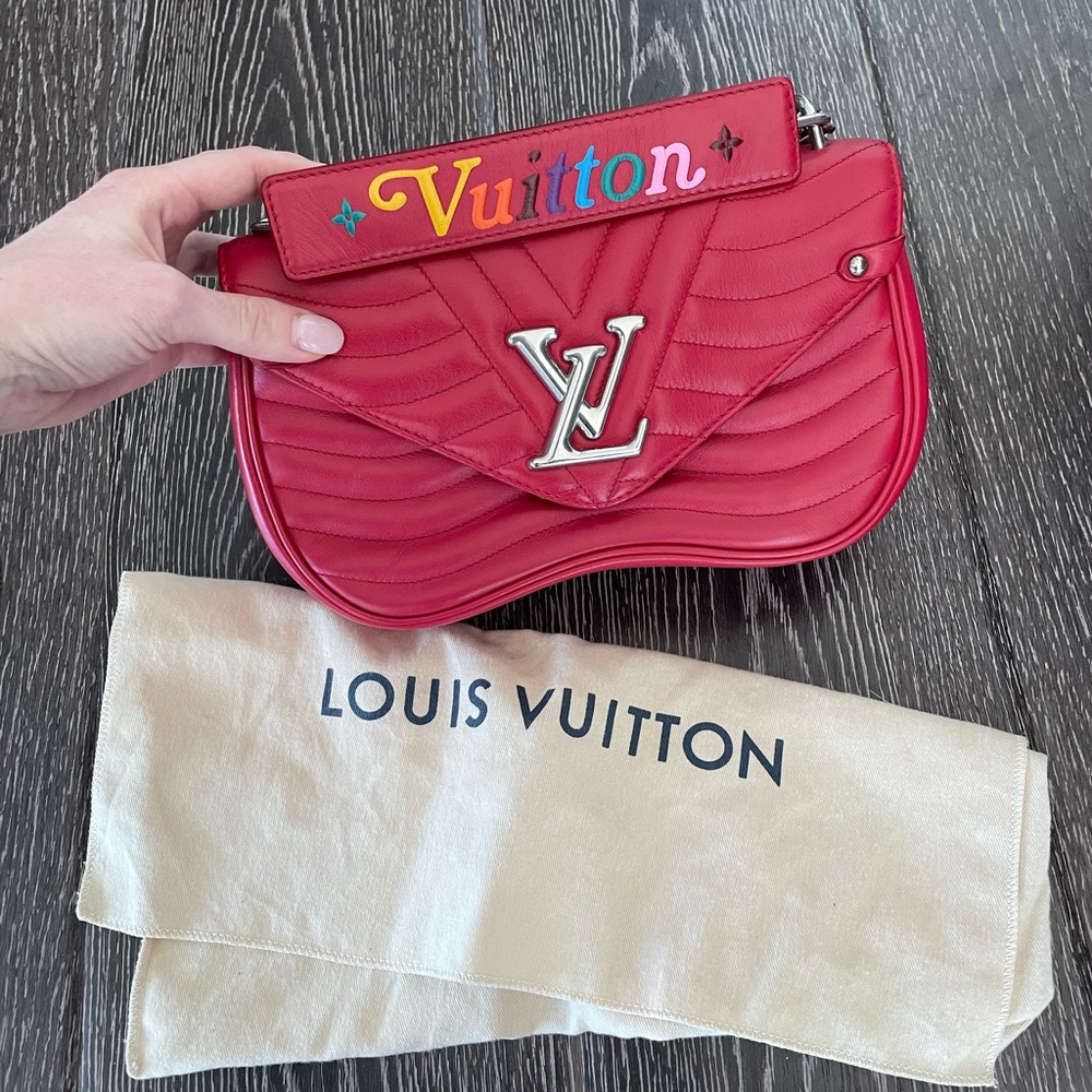 Louis Vuitton New Wave Chain Bag MM Red